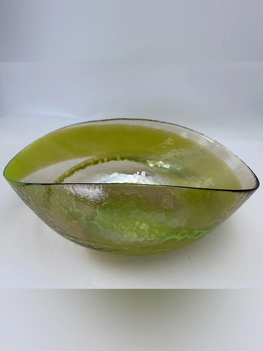 Crate & Barrel Agave Large Centerpiece Bowl Green Murano Glass Made In Italy